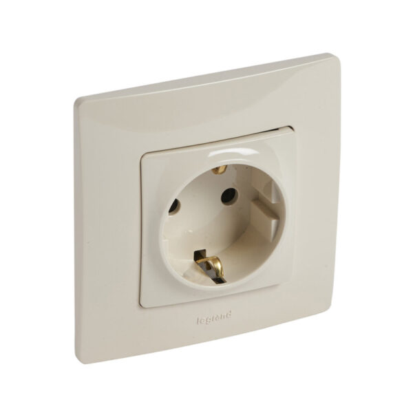 Priza schuko Niloe 2P+T ivoire L396474