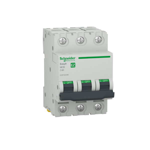 Intreruptor aut. 3P 4500 A C 40A SCH-EZ9F32340