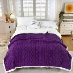 Patura tricot cu blanita mov 200x230 cm